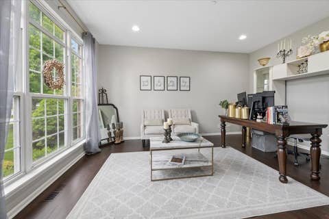 Tiny photo for 5423 SWAN Circle, Hoffman Estates, IL 60192 (MLS # 12644675)