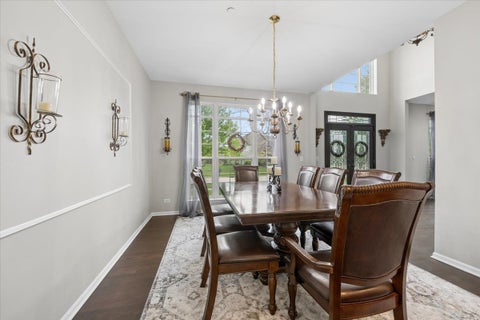 Tiny photo for 5423 SWAN Circle, Hoffman Estates, IL 60192 (MLS # 12644675)