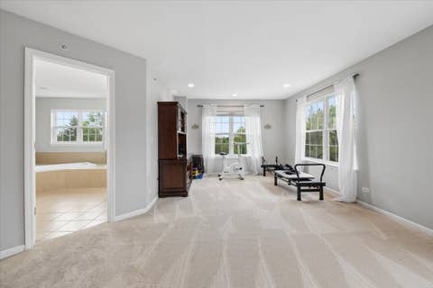 Tiny photo for 5423 SWAN Circle, Hoffman Estates, IL 60192 (MLS # 12644675)