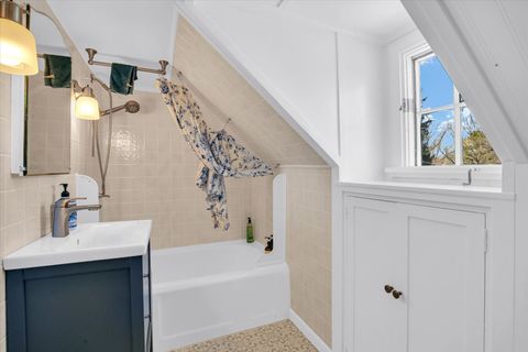 Tiny photo for 308 W Florida Avenue, Urbana, IL 61801 (MLS # 12592976)