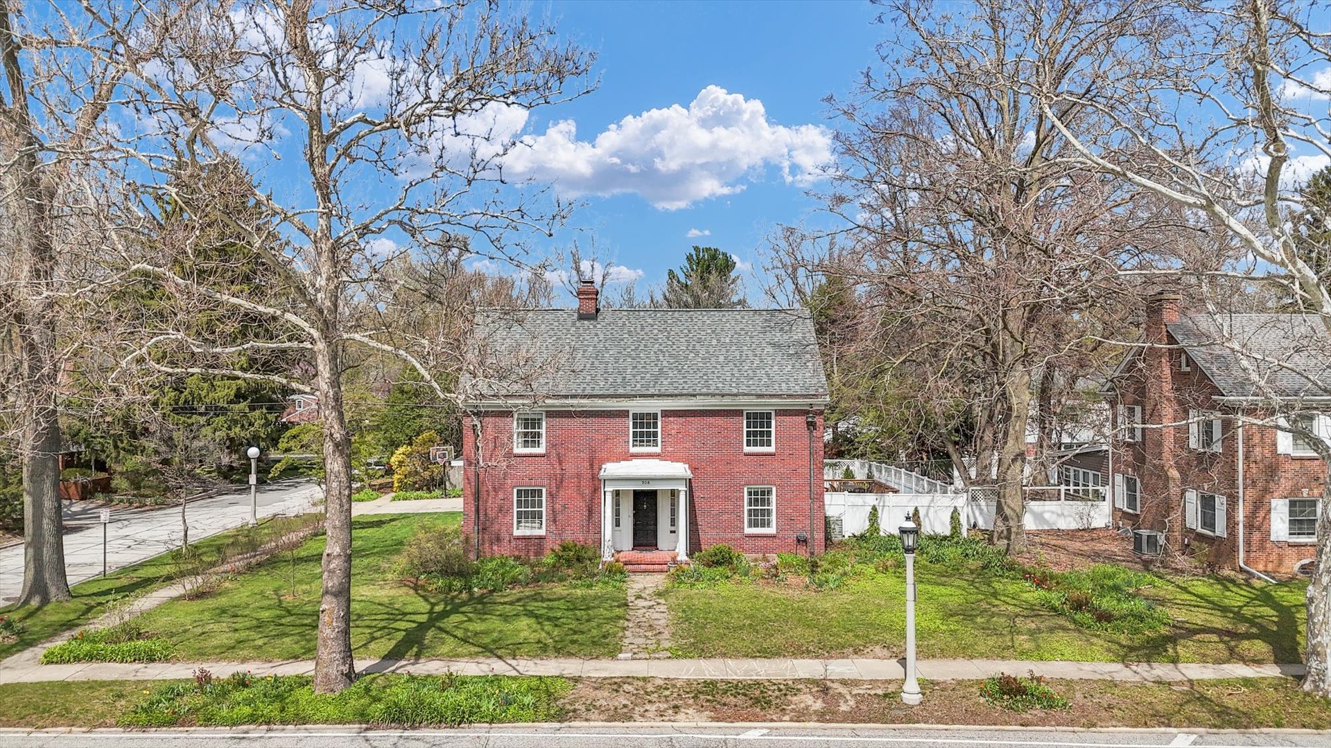 308 W Florida Avenue