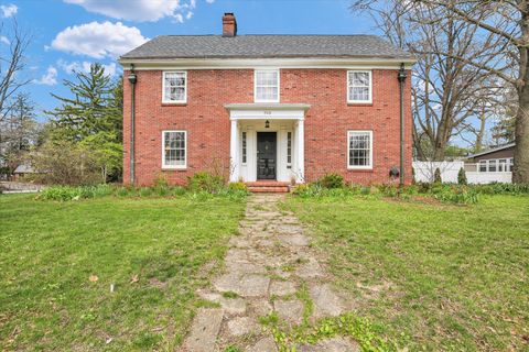 Photo of 308 W Florida Avenue, Urbana, IL 61801 (MLS # 12592976)