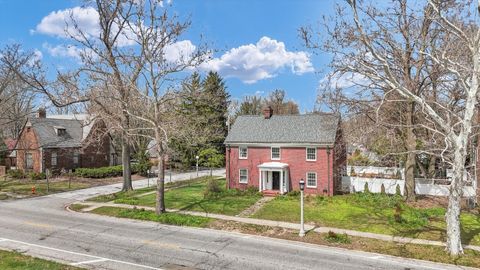 Tiny photo for 308 W Florida Avenue, Urbana, IL 61801 (MLS # 12592976)