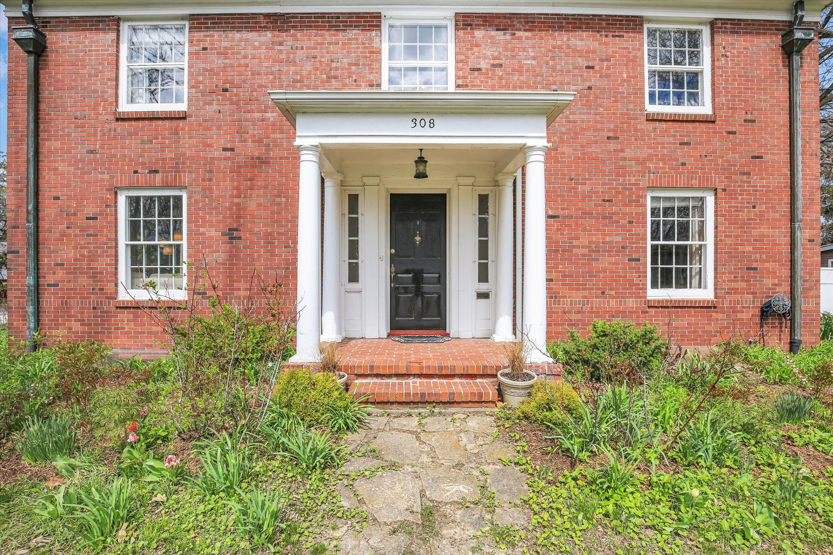 308 W Florida Avenue