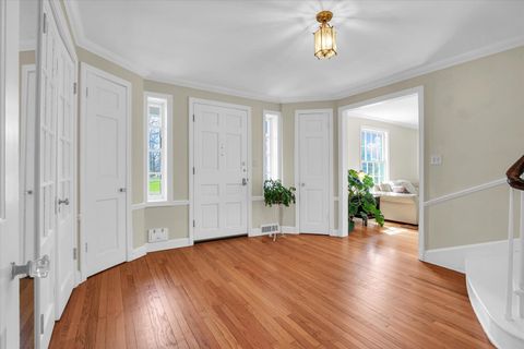 Tiny photo for 308 W Florida Avenue, Urbana, IL 61801 (MLS # 12592976)