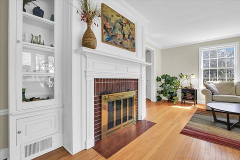 Tiny photo for 308 W Florida Avenue, Urbana, IL 61801 (MLS # 12592976)