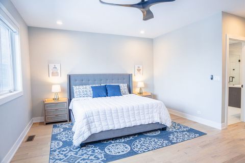 Tiny photo for 1625 N Kedzie Avenue, Chicago, IL 60647 (MLS # 12554593)