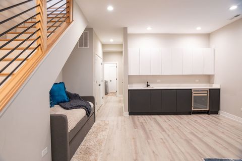 Tiny photo for 1625 N Kedzie Avenue, Chicago, IL 60647 (MLS # 12554593)