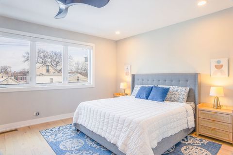 Tiny photo for 1625 N Kedzie Avenue, Chicago, IL 60647 (MLS # 12554593)