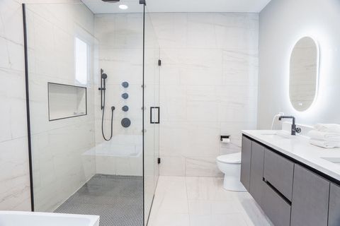 Tiny photo for 1625 N Kedzie Avenue, Chicago, IL 60647 (MLS # 12554593)