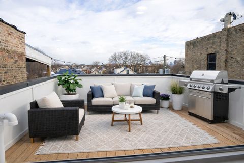 Tiny photo for 1625 N Kedzie Avenue, Chicago, IL 60647 (MLS # 12554593)