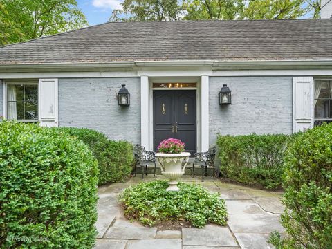 Tiny photo for 704 Bittersweet Lane, Hinsdale, IL 60521 (MLS # 12496260)