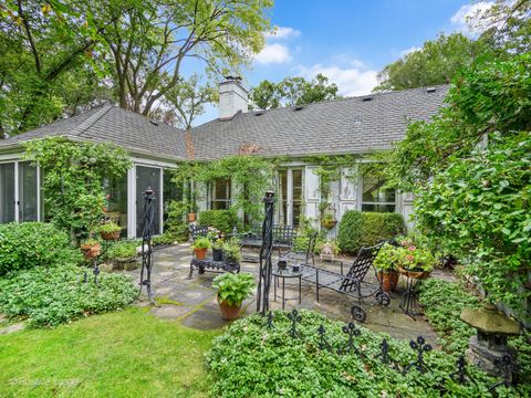 Tiny photo for 704 Bittersweet Lane, Hinsdale, IL 60521 (MLS # 12496260)