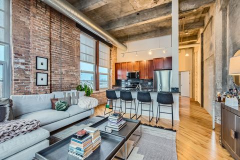 Tiny photo for 1735 N Paulina Street #604, Chicago, IL 60622 (MLS # 12568372)