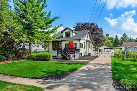 Tiny photo for 503 N River Road, Fox River Grove, IL 60021 (MLS # 12491447)