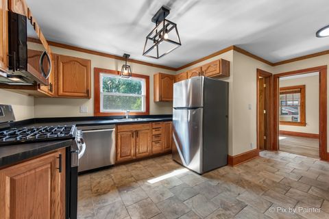 Tiny photo for 503 N River Road, Fox River Grove, IL 60021 (MLS # 12491447)