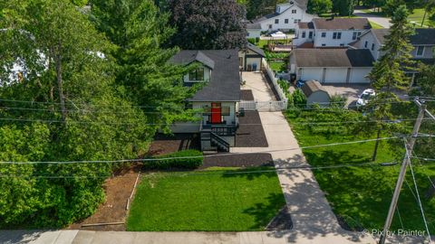 Tiny photo for 503 N River Road, Fox River Grove, IL 60021 (MLS # 12491447)