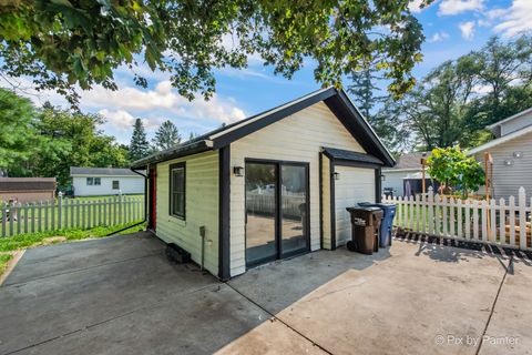 Tiny photo for 503 N River Road, Fox River Grove, IL 60021 (MLS # 12491447)