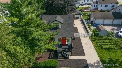 Tiny photo for 503 N River Road, Fox River Grove, IL 60021 (MLS # 12491447)