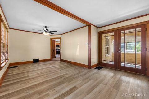 Tiny photo for 503 N River Road, Fox River Grove, IL 60021 (MLS # 12491447)