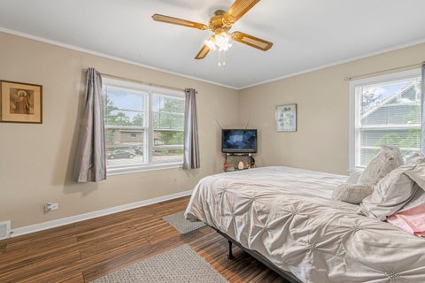 Tiny photo for 6918 Parkside Avenue, Countryside, IL 60525 (MLS # 12677650)