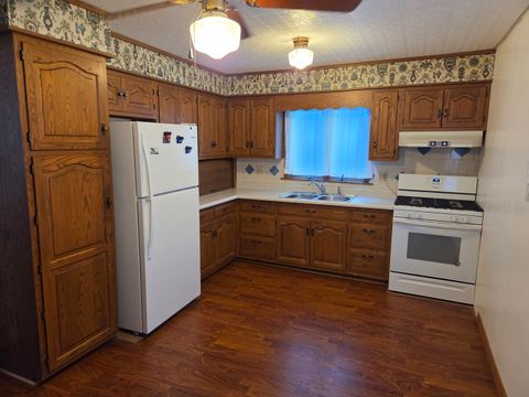 Tiny photo for 712 E Monroe Street, Bloomington, IL 61701 (MLS # 12491692)