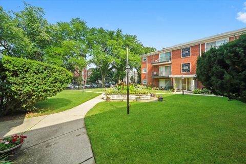 Tiny photo for 129 N Mason Avenue #105, Chicago, IL 60644 (MLS # 12513836)