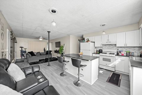 Tiny photo for 129 N Mason Avenue #105, Chicago, IL 60644 (MLS # 12513836)