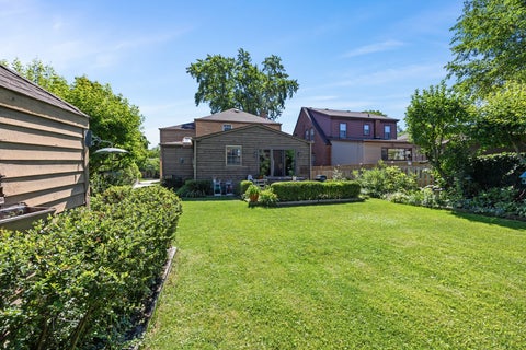 Tiny photo for 731 Selborne Road, Riverside, IL 60546 (MLS # 12681726)