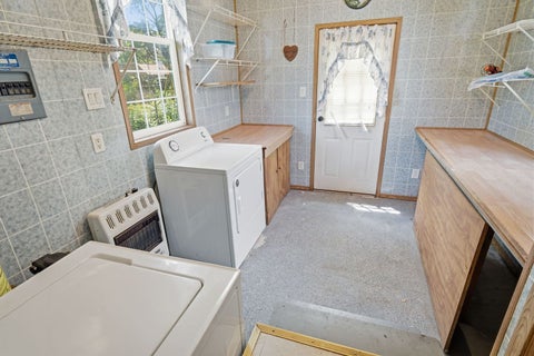 Tiny photo for 310 E Jefferson Street, Dana, IL 61321 (MLS # 12686539)