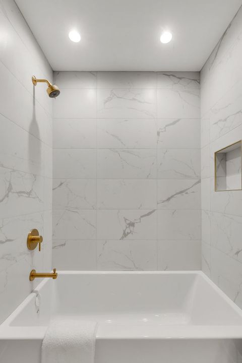 Tiny photo for 3204 N Kostner Avenue #204, Chicago, IL 60641 (MLS # 12490316)