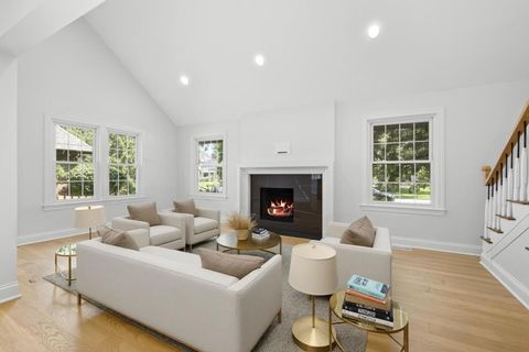 Tiny photo for 1410 Berkley Court, Deerfield, IL 60015 (MLS # 12480795)