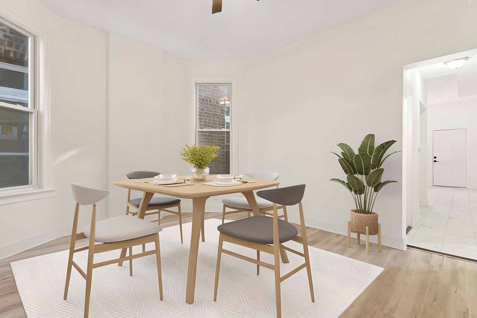 4321 W Maypole Avenue