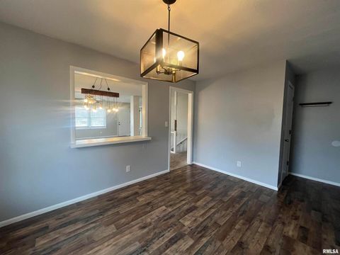 Tiny photo for 314 E 8TH Street, Metropolis, IL 62960 (MLS # EB460750)