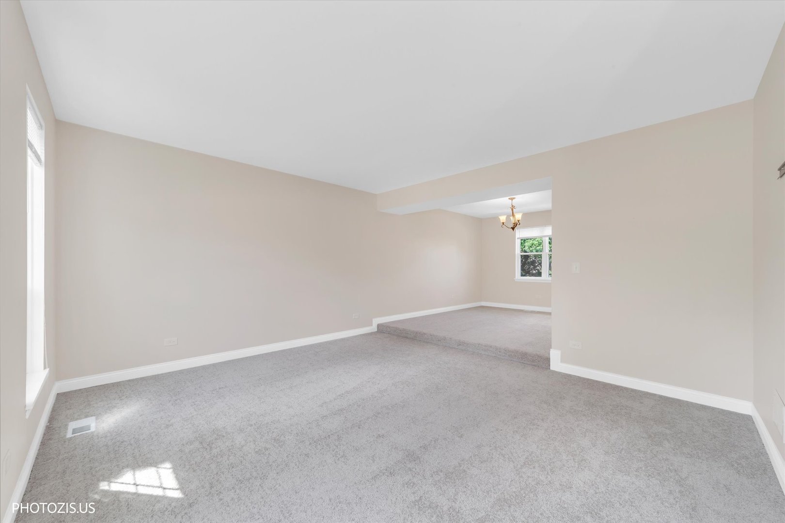 1906 Armwood Lane