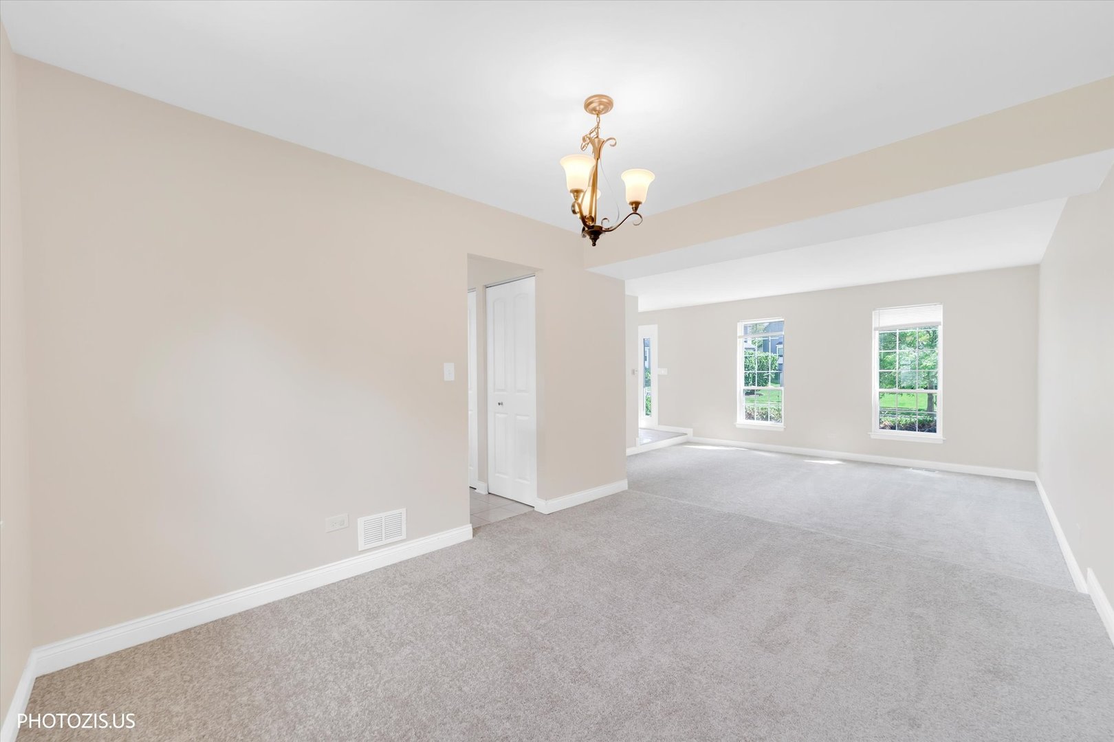 1906 Armwood Lane