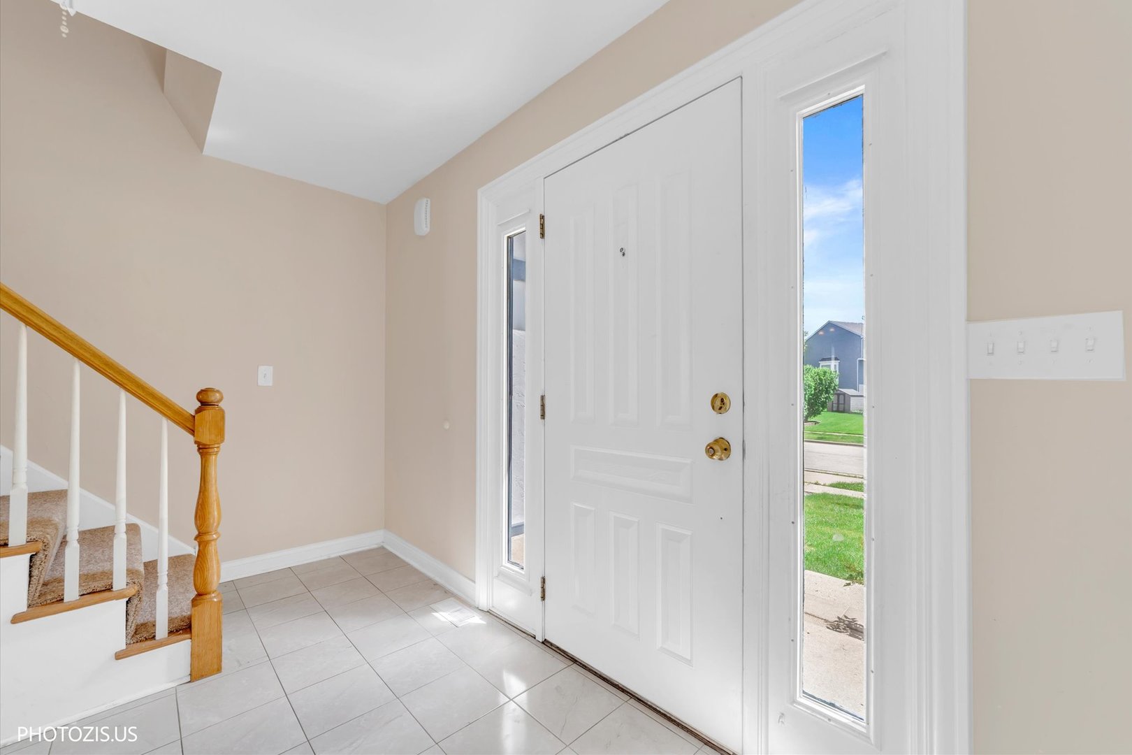 1906 Armwood Lane