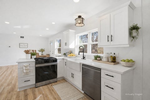 Tiny photo for 7325 Locust Avenue, Gary, IN 46403 (MLS # 12761582)