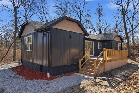 Tiny photo for 7325 Locust Avenue, Gary, IN 46403 (MLS # 12761582)