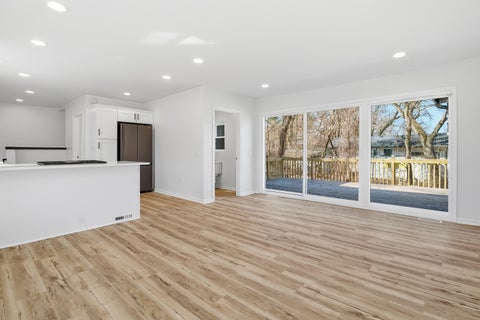 Tiny photo for 7325 Locust Avenue, Gary, IN 46403 (MLS # 12761582)