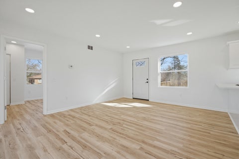 Tiny photo for 7325 Locust Avenue, Gary, IN 46403 (MLS # 12761582)