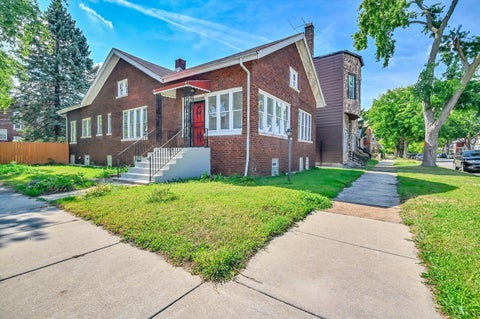 Photo of 657 E 90th Street, Chicago, IL 60619 (MLS # 12763167)