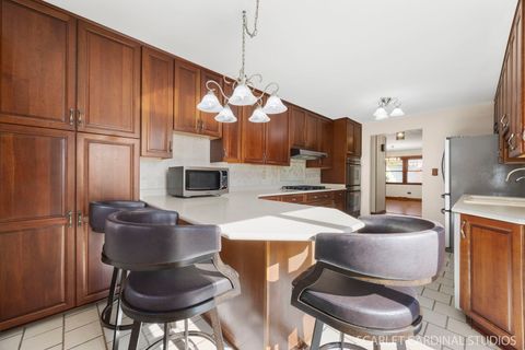 Tiny photo for 1819 Holly Avenue, Darien, IL 60561 (MLS # 12514680)