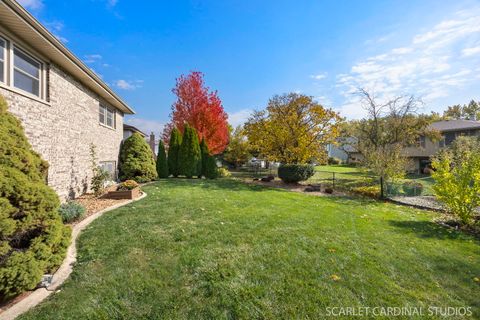 Tiny photo for 1819 Holly Avenue, Darien, IL 60561 (MLS # 12514680)