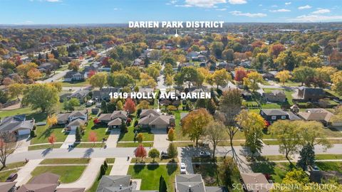 Tiny photo for 1819 Holly Avenue, Darien, IL 60561 (MLS # 12514680)