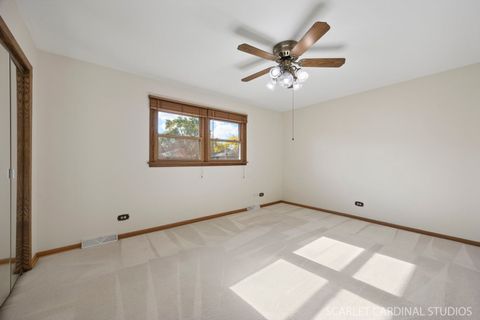 Tiny photo for 1819 Holly Avenue, Darien, IL 60561 (MLS # 12514680)