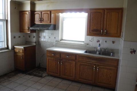 Tiny photo for 6625 S Woodlawn Avenue, Chicago, IL 60637 (MLS # 12541471)
