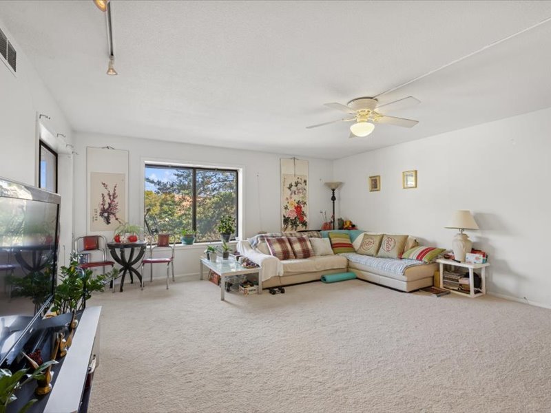 1255 N STERLING Avenue 208