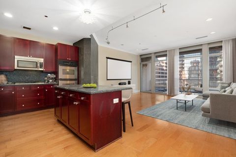Tiny photo for 333 N Canal Street #1403, Chicago, IL 60606 (MLS # 12642838)