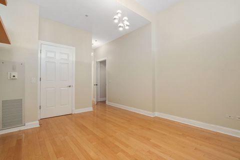 Tiny photo for 333 N Canal Street #1403, Chicago, IL 60606 (MLS # 12642838)